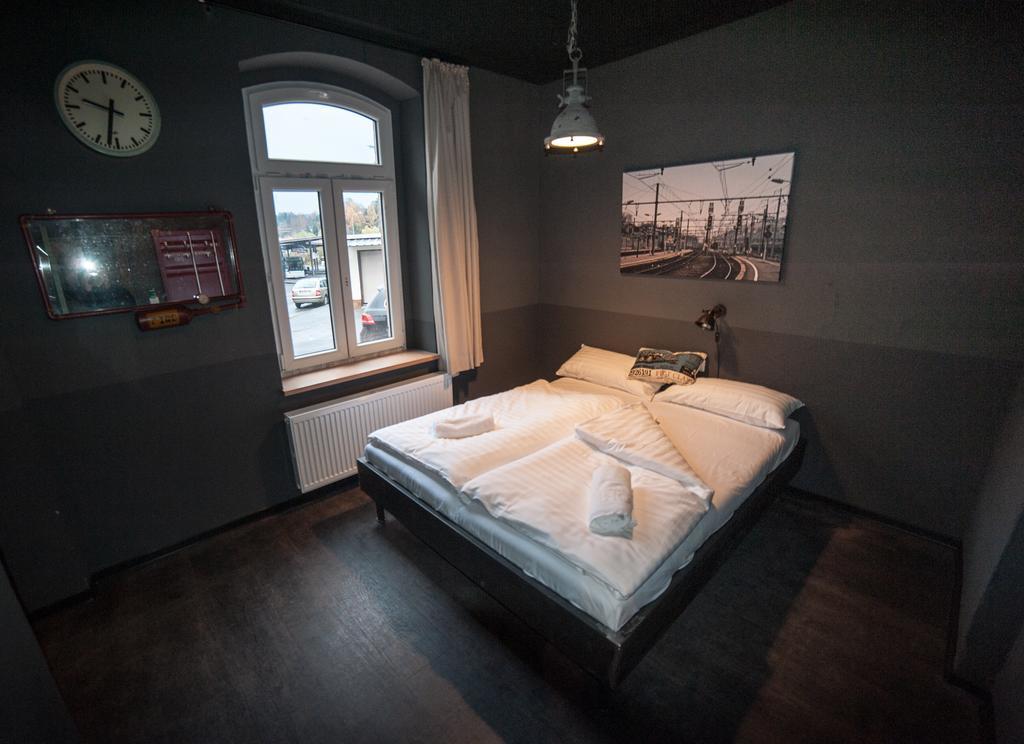 Hostel Am Bahnhof Suhl Zewnętrze zdjęcie